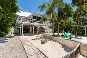 251 Pueblo St, Islamorada, FL 33070 - Photo 5