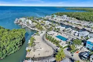 325 Calusa St, Key Largo, FL 33037 - Photo 31