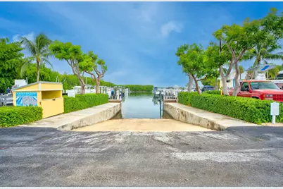 9860 Leeward Avenue, Key Largo, FL 33037 - Photo 41