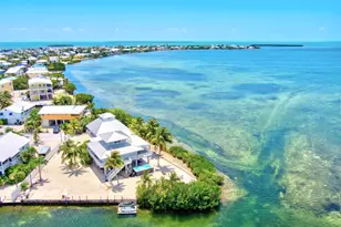 22815 Port Royal Ln, Cudjoe, FL 33042 - Photo 3