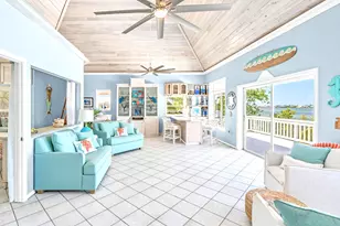 22815 Port Royal Ln, Cudjoe, FL 33042 - Photo 11