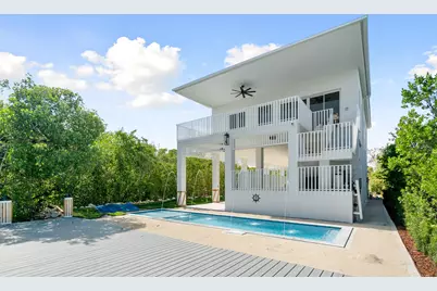 862 Cardinal Lane, Key Largo, FL 33037 - Photo 1