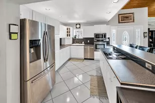 216 Pearl Ave, Islamorada, FL 33070 - Photo 11