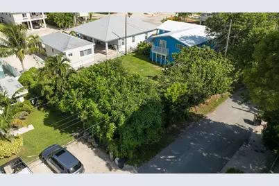 974 Oleander Road, Key Largo, FL 33037 - Photo 3