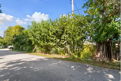 974 Oleander Road, Key Largo, FL 33037 - Photo 15