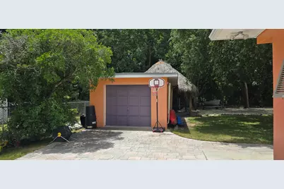 16 Pompano Avenue, Key Largo, FL 33037 - Photo 5