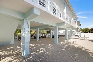 102 Venetian Dr, Islamorada, FL 33036 - Photo 3