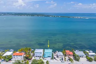 747 La Fitte Rd, Little Torch, FL 33042 - Photo 7