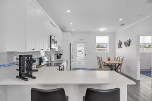 501 E Ocean Dr, Key Colony, FL 33051 - Photo 9