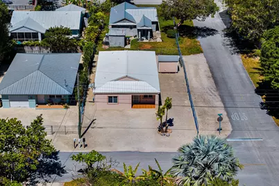 16 Jewfish Avenue, Key Largo, FL 33037 - Photo 7