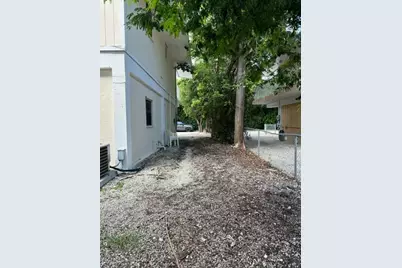 333 Bayview Avenue, Key Largo, FL 33037 - Photo 17