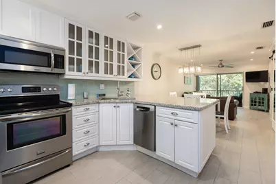 98222 Windward Avenue, Key Largo, FL 33037 - Photo 1