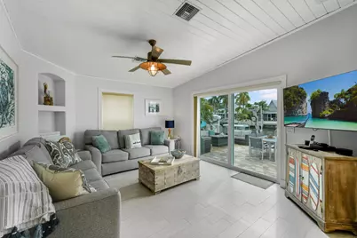 511 4th Street, Key Colony, FL 33051 - Photo 7