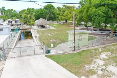 314 Loeb Avenue, Key Largo, FL 33037 - Photo 27