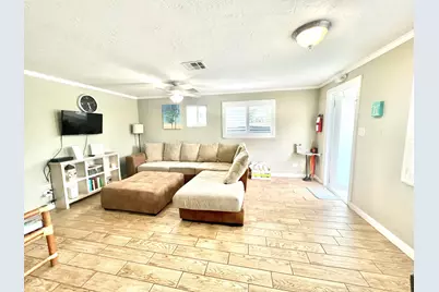 251 2nd St, Key Colony, FL 33051 - Photo 3