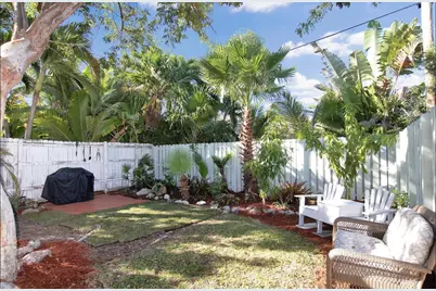 251 2nd St, Key Colony, FL 33051 - Photo 13