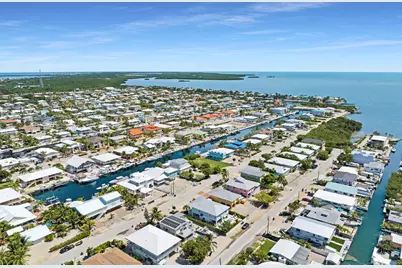 162 Marina Avenue, Key Largo, FL 33037 - Photo 5