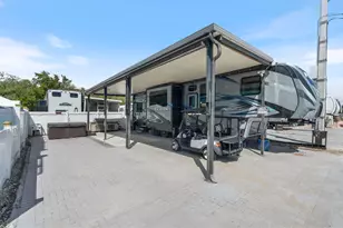 325 Calusa Street, Key Largo, FL 33037 - Photo 11