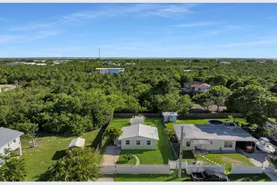 30170 Linda Street, Big Pine, FL 33043 - Photo 23