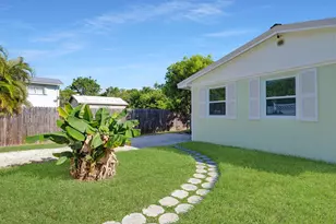 30170 Linda St, Big Pine, FL 33043 - Photo 21