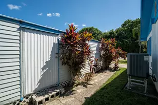 8 S Andros Rd, Key Largo, FL 33037 - Photo 25