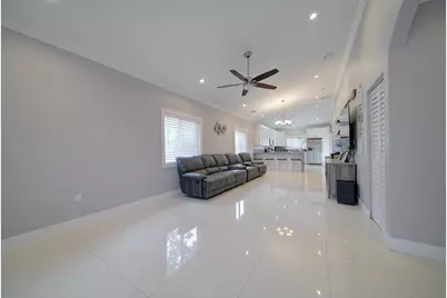 38 Coral Way, Key Largo, FL 33037 - Photo 9