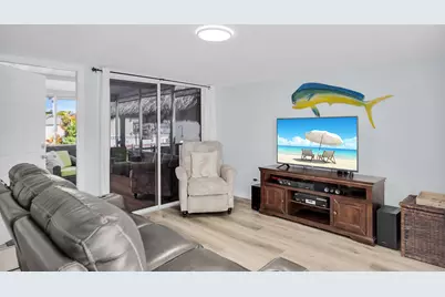 209 Buttonwood Avenue, Key Largo, FL 33037 - Photo 11