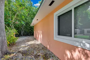 320 Sound Dr, Key Largo, FL 33037 - Photo 45
