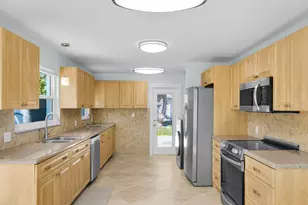 251 Azalea St, Tavernier, FL 33070 - Photo 11