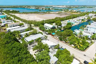 7 Barcelona Dr, Big Coppitt, FL 33040 - Photo 85