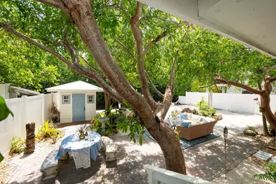 7 Barcelona Drive, Big Coppitt, FL 33040 - Photo 35