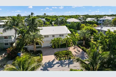 240 Mohawk Street, Tavernier, FL 33070 - Photo 35