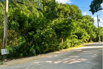 134 S Bay Harbor Drive, Key Largo, FL 33037 - Photo 29