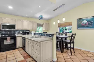 323 Bayview Ave, Key Largo, FL 33037 - Photo 23