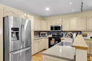 323 Bayview Ave, Key Largo, FL 33037 - Photo 21