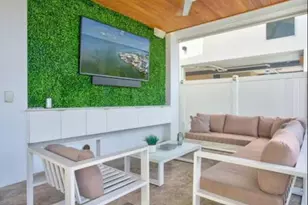 325 Calusa Street, Key Largo, FL 33037 - Photo 25