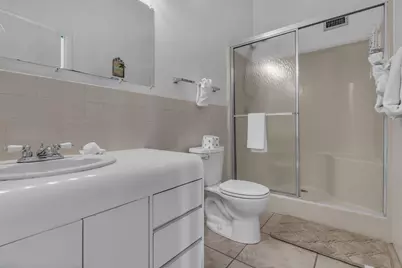 340 E Ocean Drive #0, Key Colony Beach, FL 33051 - Photo 19