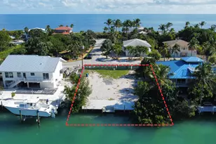 322 E Seaview Dr, Duck, FL 33050 - Photo 1