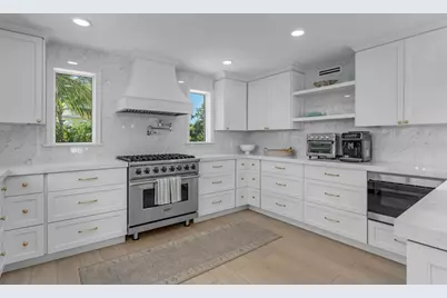 17 Poisonwood Road, Key Largo, FL 33037 - Photo 9