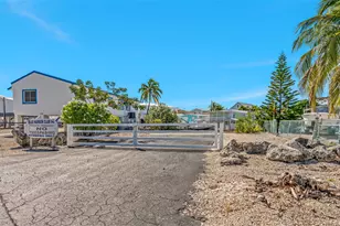 164 Blue Harbor Dr, Tavernier, FL 33070 - Photo 11