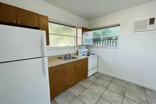 195 Gardenia St, Tavernier, FL 33070 - Photo 11