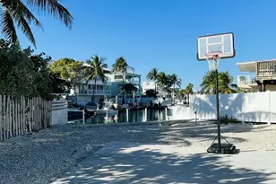 195 Gardenia St, Tavernier, FL 33070 - Photo 27