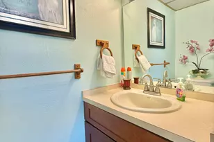 104350 Overseas Hwy #B403 & Boat Slip #11, Key Largo, FL 33037 - Photo 9