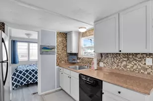 6099 Overseas Hwy, Marathon, FL 33050 - Photo 13