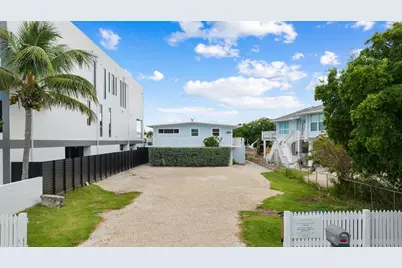 127 Seaside Avenue, Key Largo, FL 33037 - Photo 29