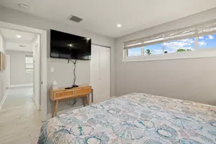 127 Seaside Ave, Key Largo, FL 33037 - Photo 21