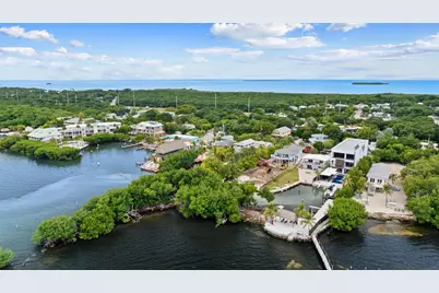 127 Seaside Avenue, Key Largo, FL 33037 - Photo 43