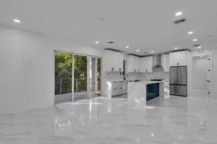 46 Transylvania Ave, Key Largo, FL 33037 - Photo 5