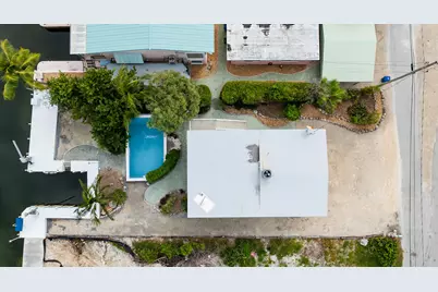 311 Buttonwood Circle, Key Largo, FL 33037 - Photo 33