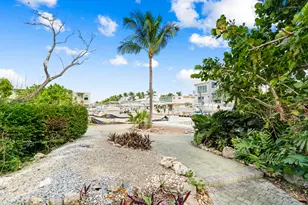 311 Buttonwood Cir, Key Largo, FL 33037 - Photo 5